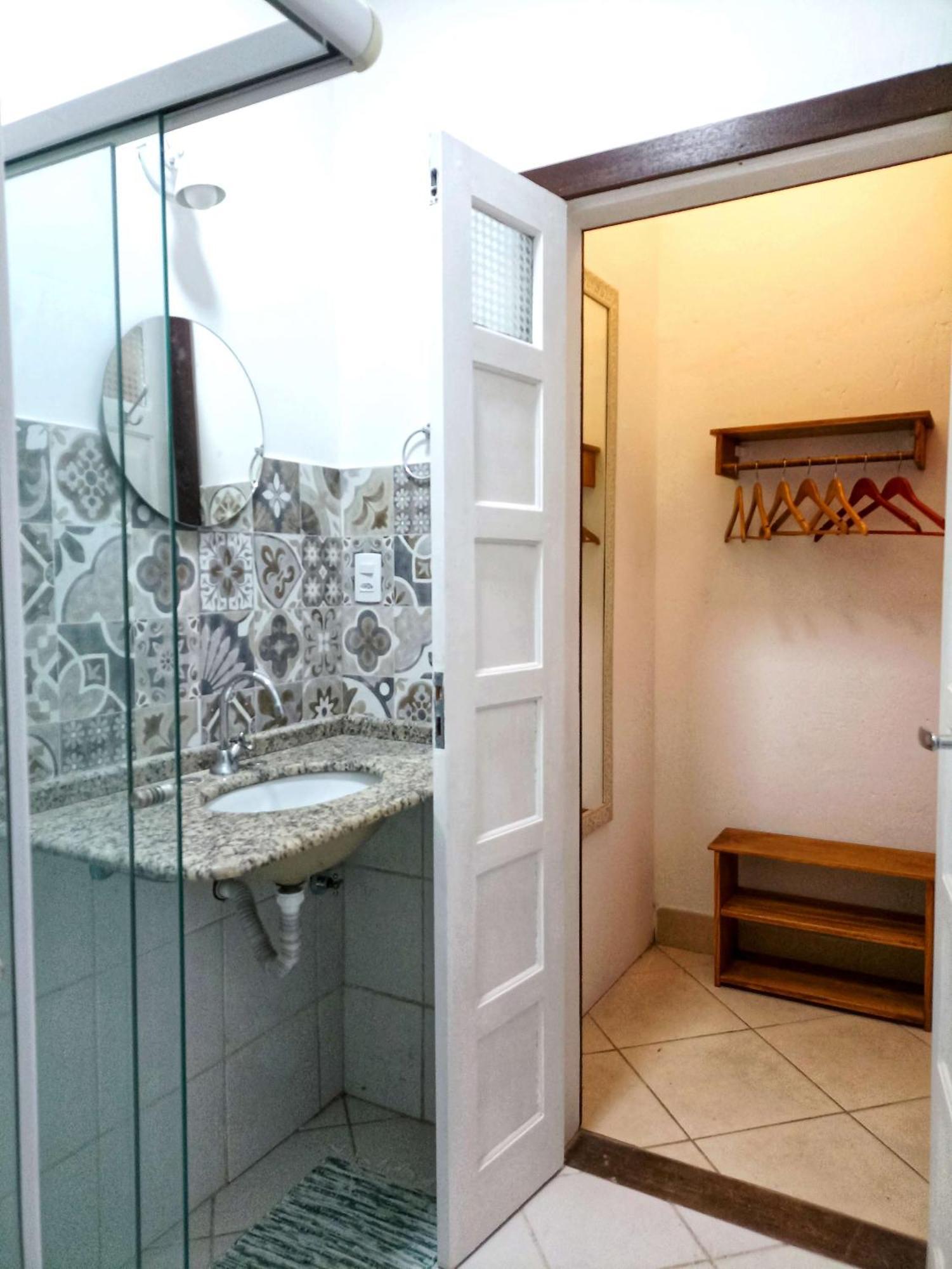 Solar Das Petalas Guest House Florianopolis Bilik gambar
