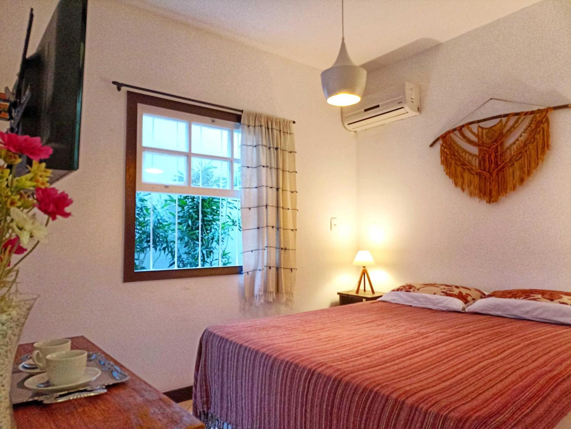 Solar Das Petalas Guest House Florianopolis Bilik gambar